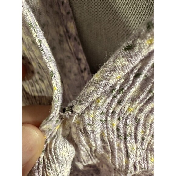 American Eagle Romper Sz XL Cottage Core Lavender W/ Daisies Long Sleeves Travel - Picture 5 of 9